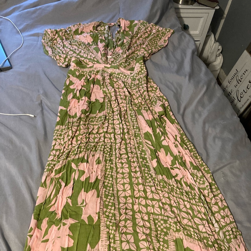 Vici maxi dress